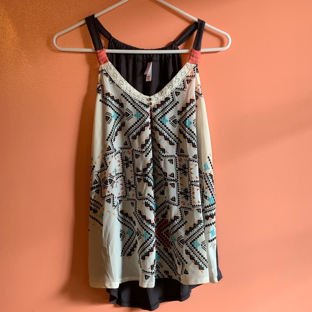 NWT Cute little Aztec design tank